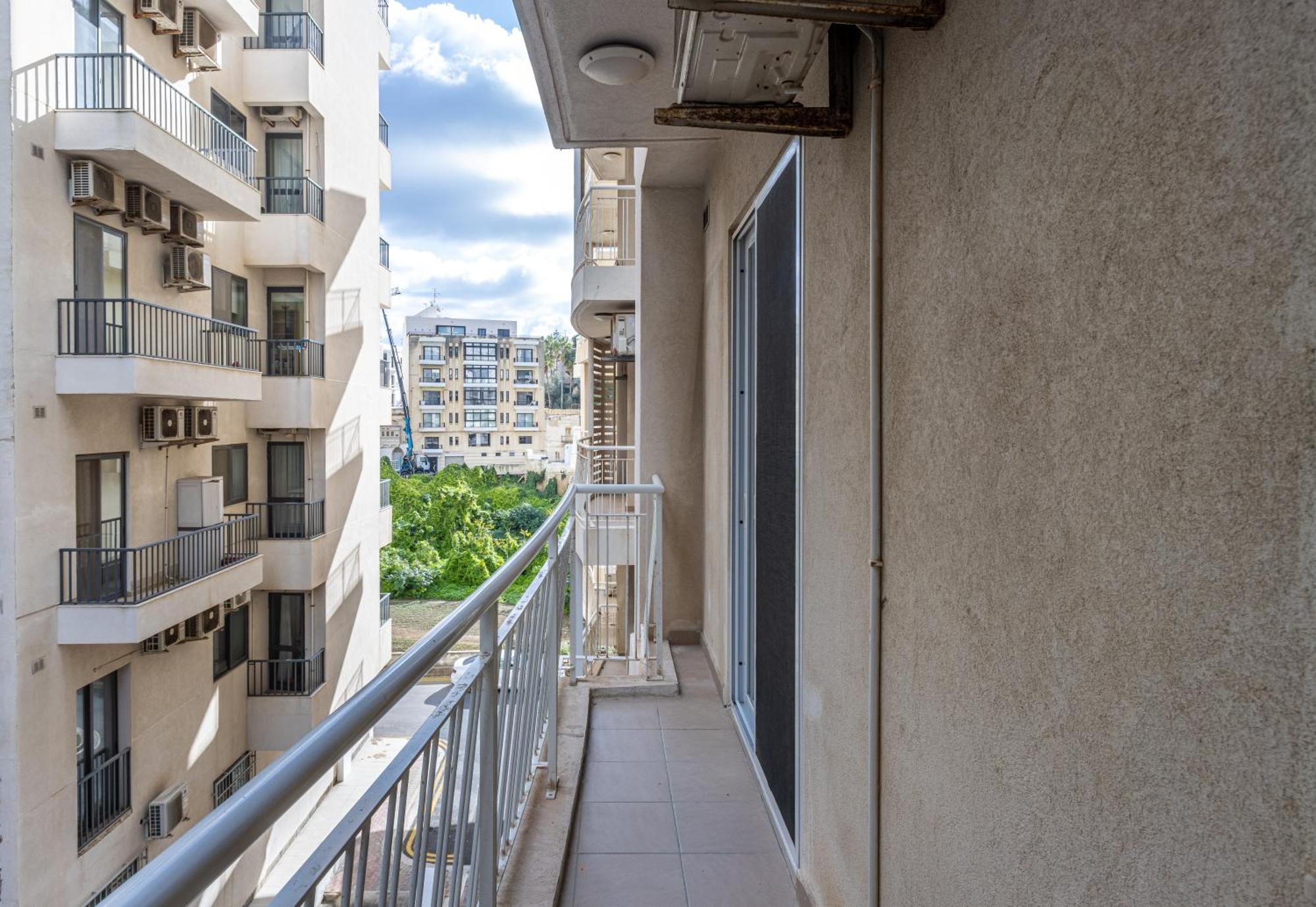 St Julians - Balluta 2 Bedroom Apartment San Ġiljan Exterior foto